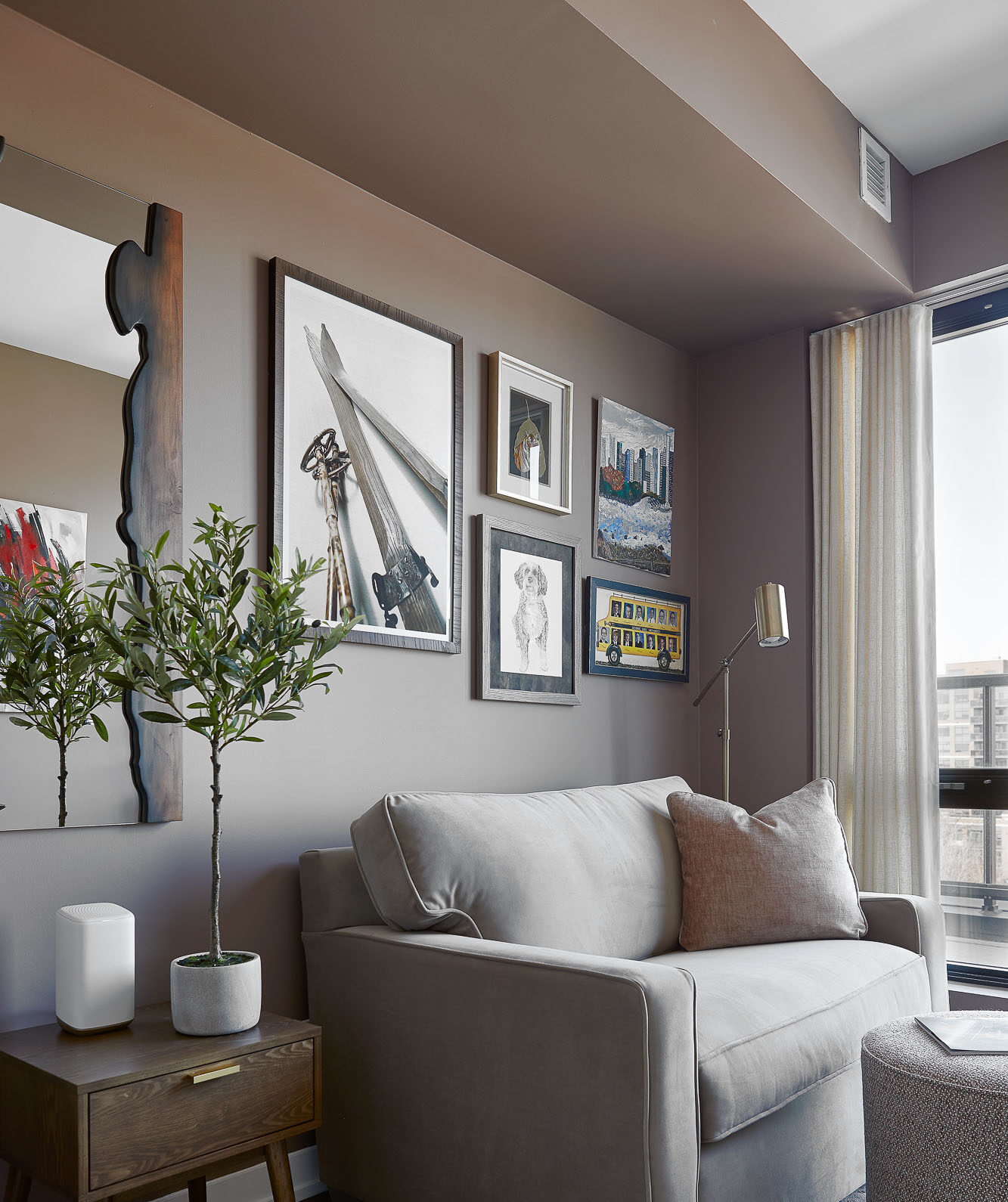 How to Create the Perfect Gallery Wall at Home